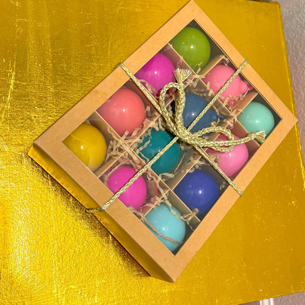 glitterville Ball ornaments